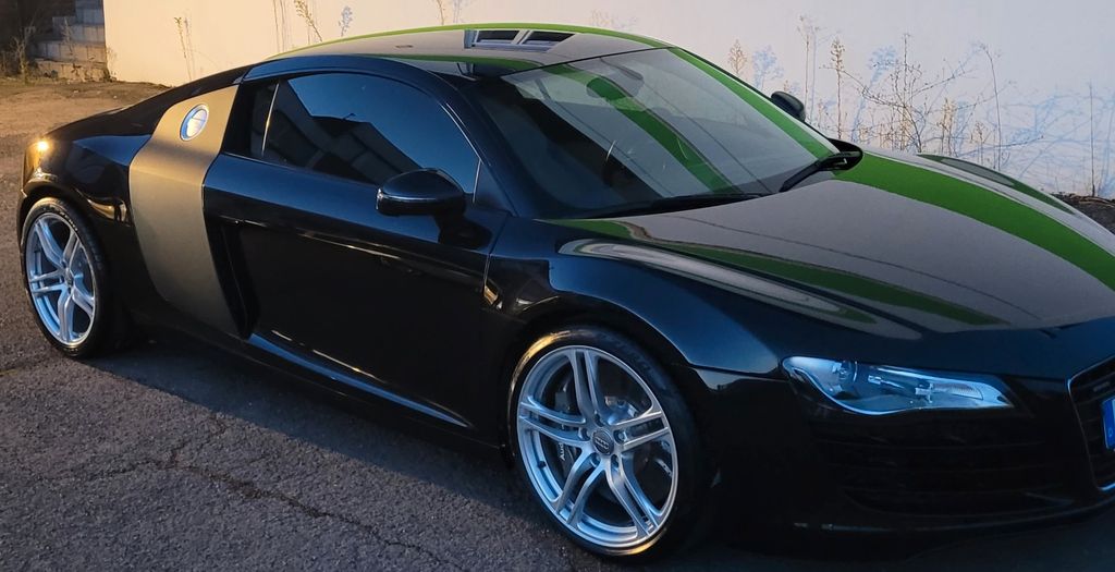 Bild des Angebotes Audi R8 4.2 FSI quattro -
