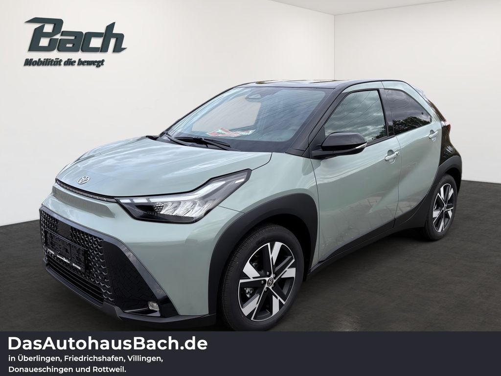 Bild des Angebotes Toyota Aygo X 5-Türer Teamplayer 1.5 l Technik-Paket