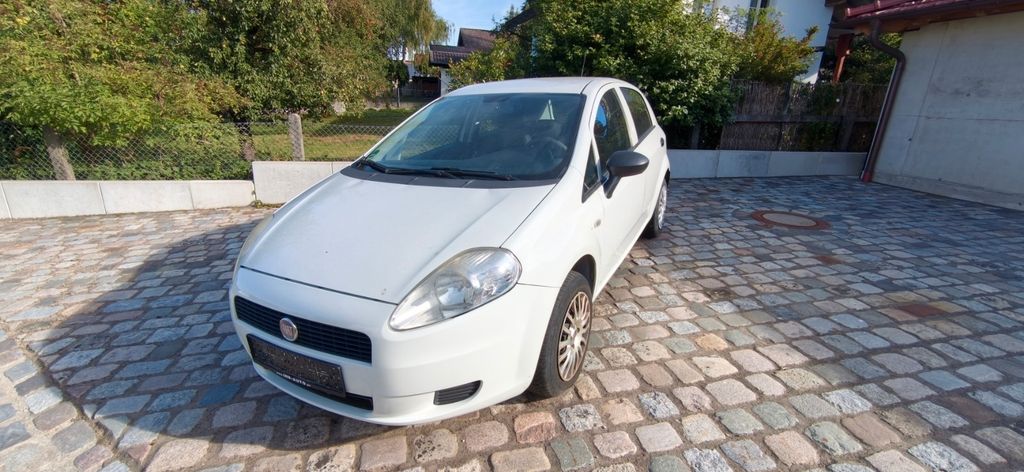 Bild des Angebotes Fiat Punto 1.2 8V POP POP