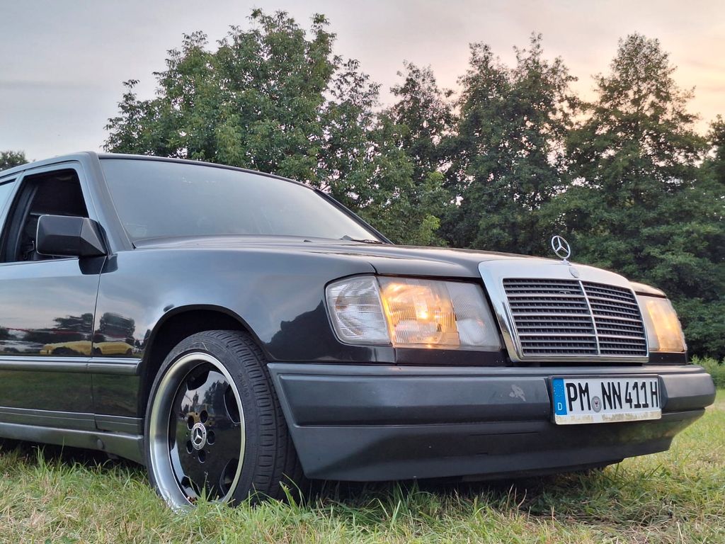 Bild des Angebotes Mercedes-Benz E 300 W124 Lorinser 17 Zoll