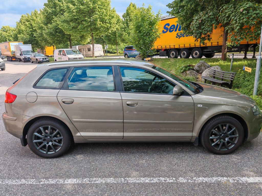 Bild des Angebotes Audi A3 1.4 TFSI Attraction Sportback Attraction