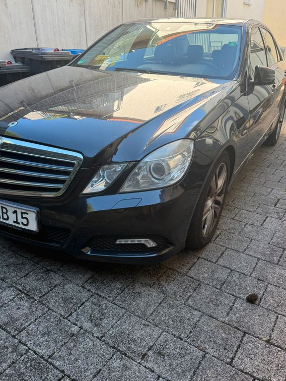 Bild des Angebotes Mercedes-Benz E 250 Avantgarde