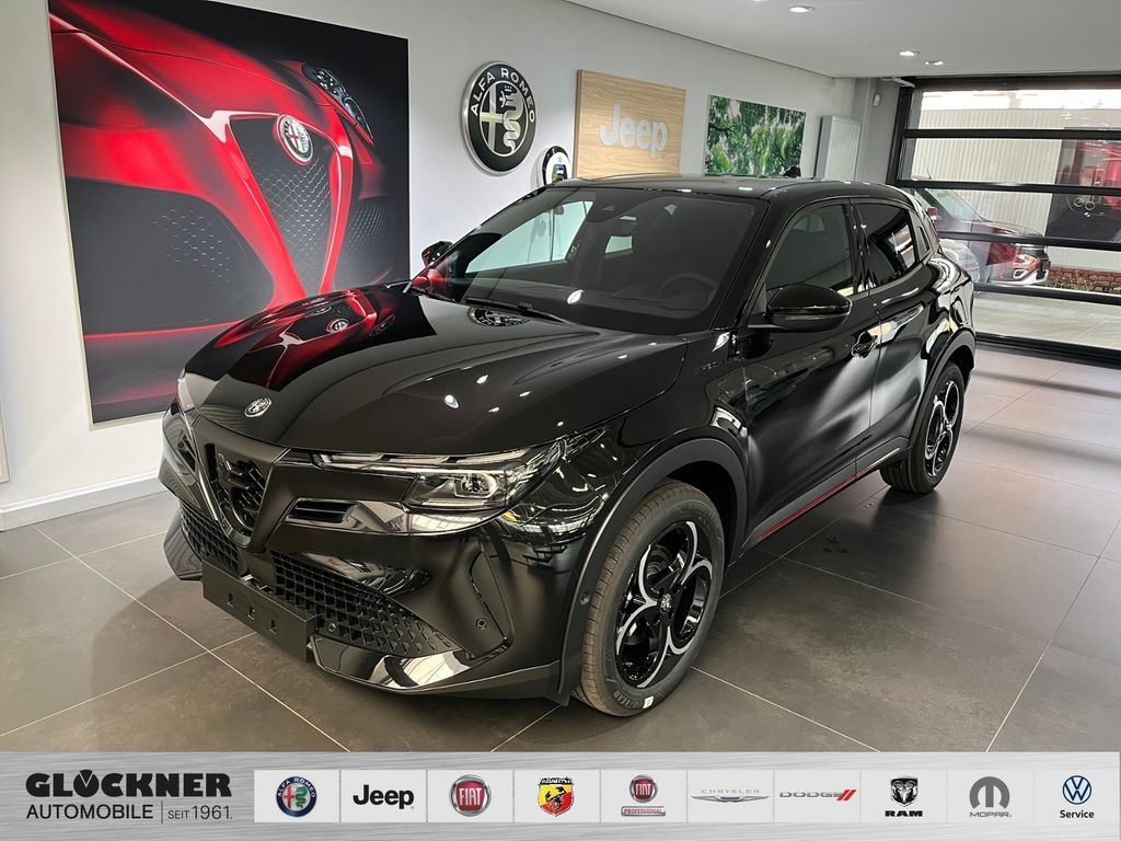 Bild des Angebotes Alfa Romeo Junior Ibrida Speciale 1.2l MHEV TECHNOLOGYPAKET