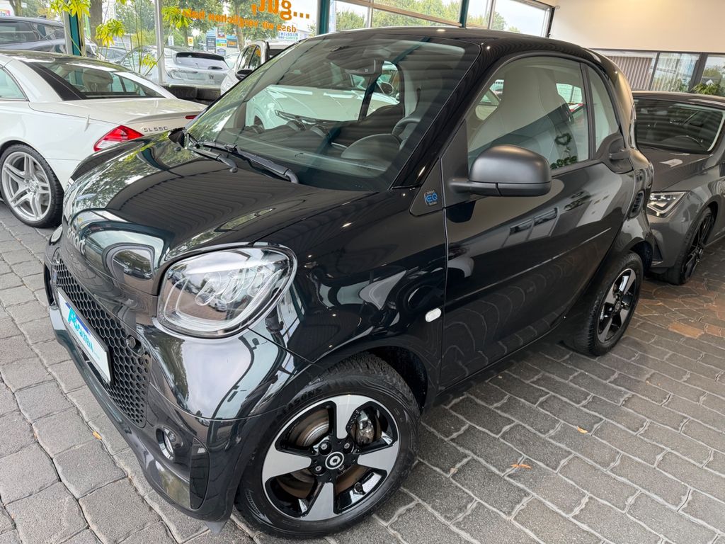 Bild des Angebotes Smart EQfor2 Exclusive-LED-Winter 22kwLader-Kamera-