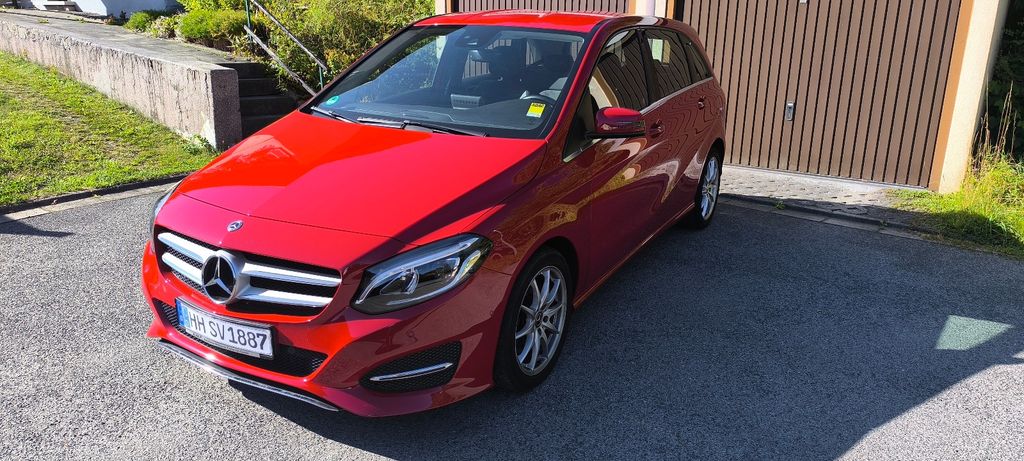 Bild des Angebotes Mercedes-Benz B 250 DCT  Urban Style Edition