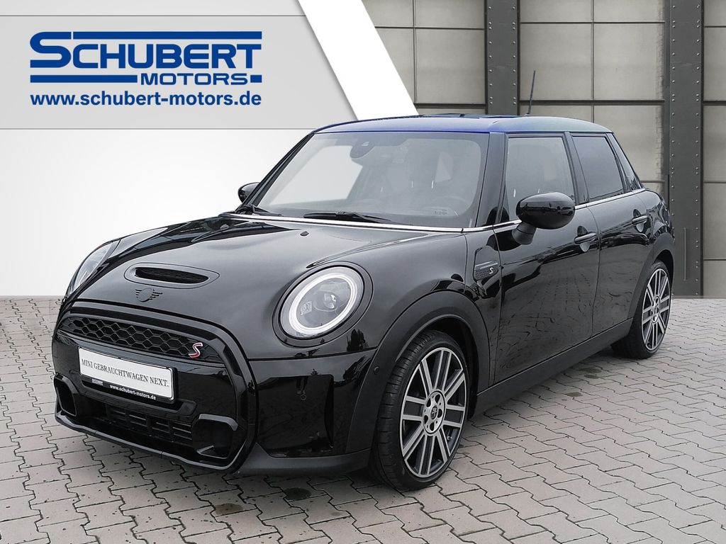 Bild des Angebotes MINI Cooper S 5-Türer PANO HiFi DA HEAD-UP LHZ RKF