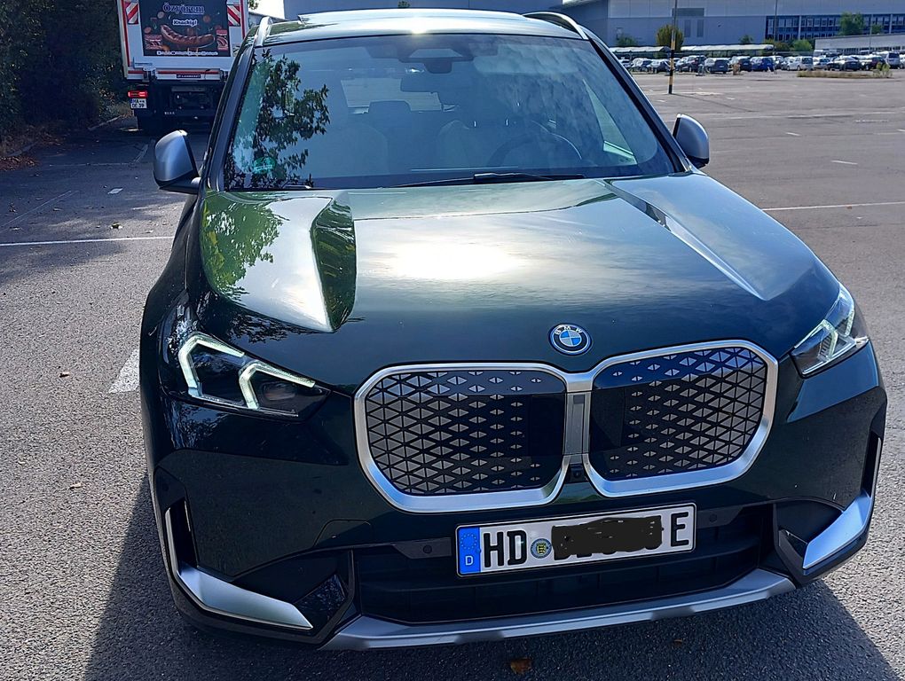 Bild des Angebotes BMW iX1 xDrive30 X-line