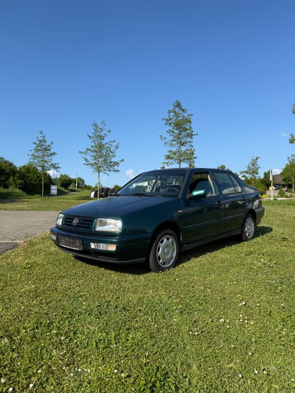Bild des Angebotes Volkswagen Vento 1.8 55kW