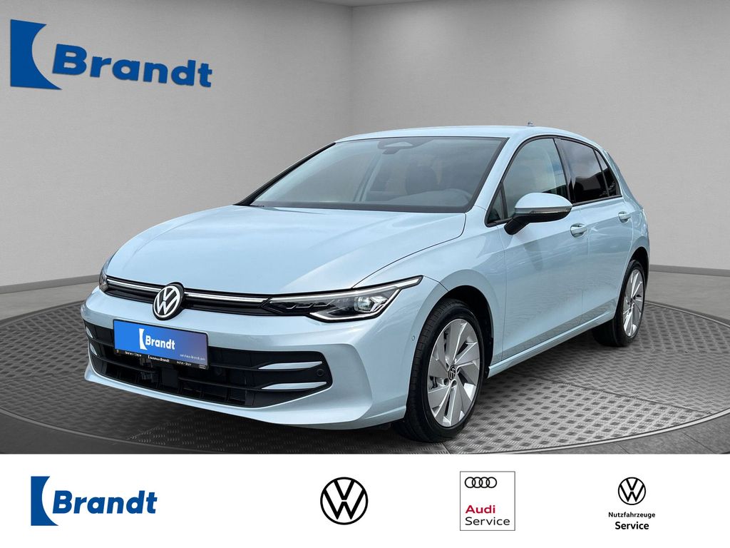 Bild des Angebotes Volkswagen Golf VIII 1.5 TSI Life LED+KAMERA+ACC+AHK+DIG.CP