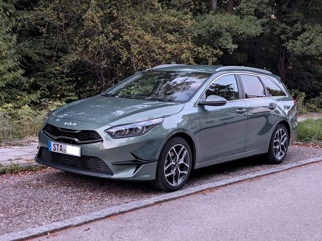 Bild des Angebotes Kia cee'd SW 1.5 T-GDI DCT, AHK, LH, Keyless, 17 Zol