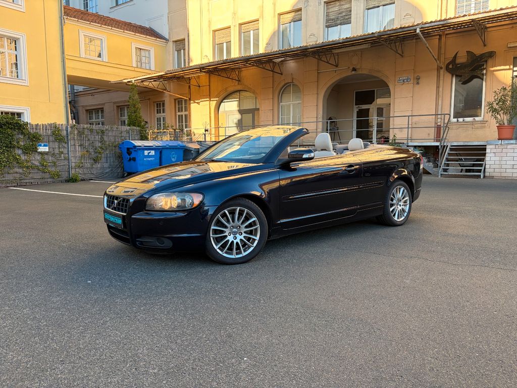Bild des Angebotes Volvo C70 Cabriolet 2.4 Momentum *MwSt*