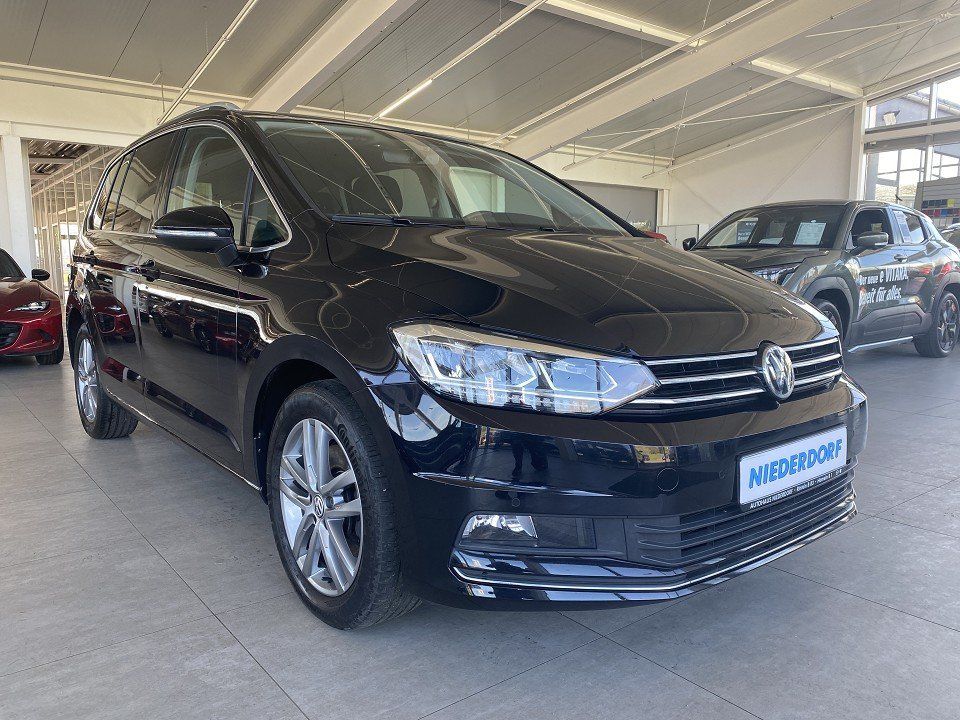 Bild des Angebotes Volkswagen Touran 1.5 TSI Highline OPF