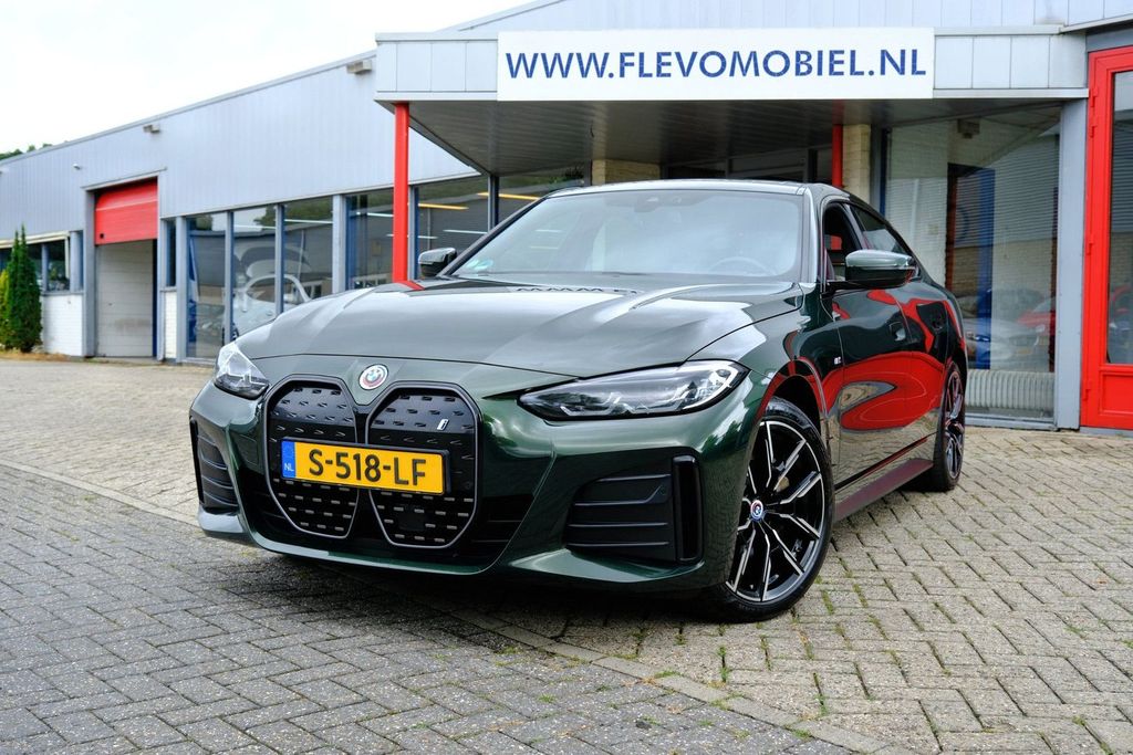 Bild des Angebotes BMW i4 EDrive40 M Sport 84 kWh Aut. Pano|Leder|1e Ei