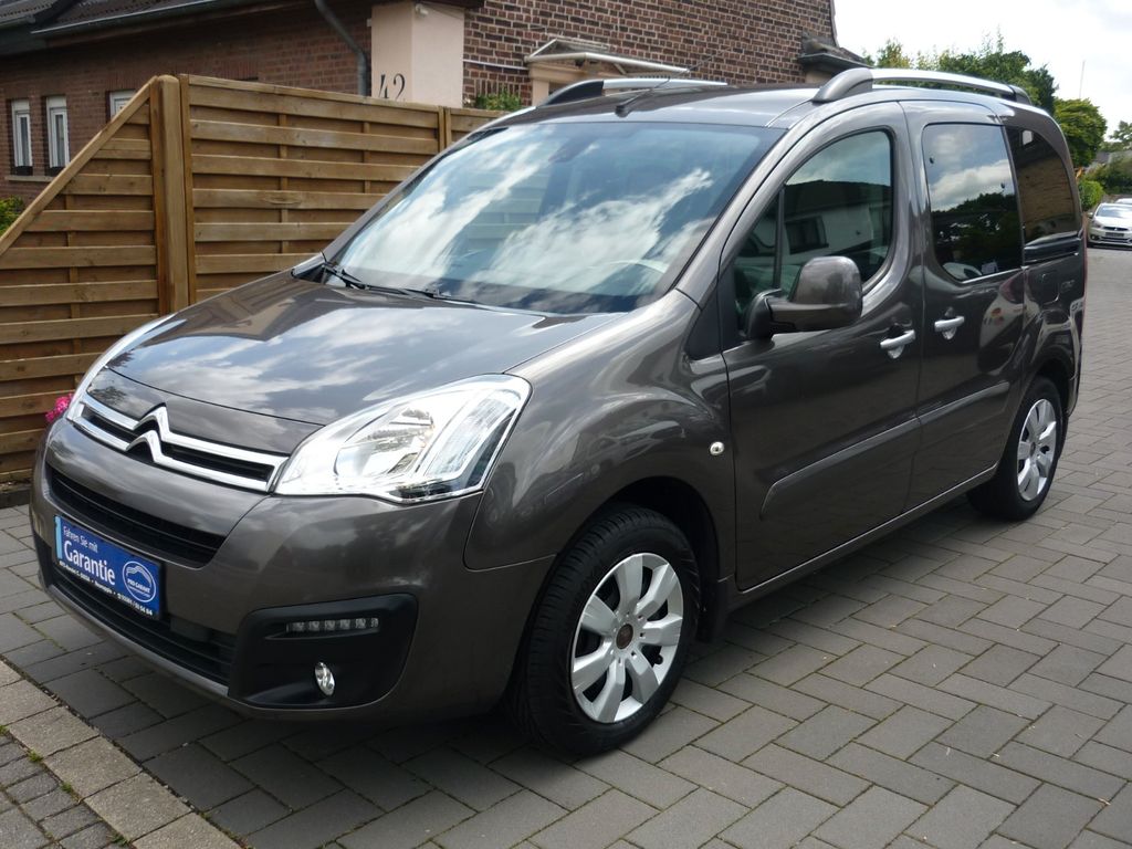 Bild des Angebotes Citroën BERLINGO 1,6i 16V + SELECTION-BLACK+68TKM+1HD.