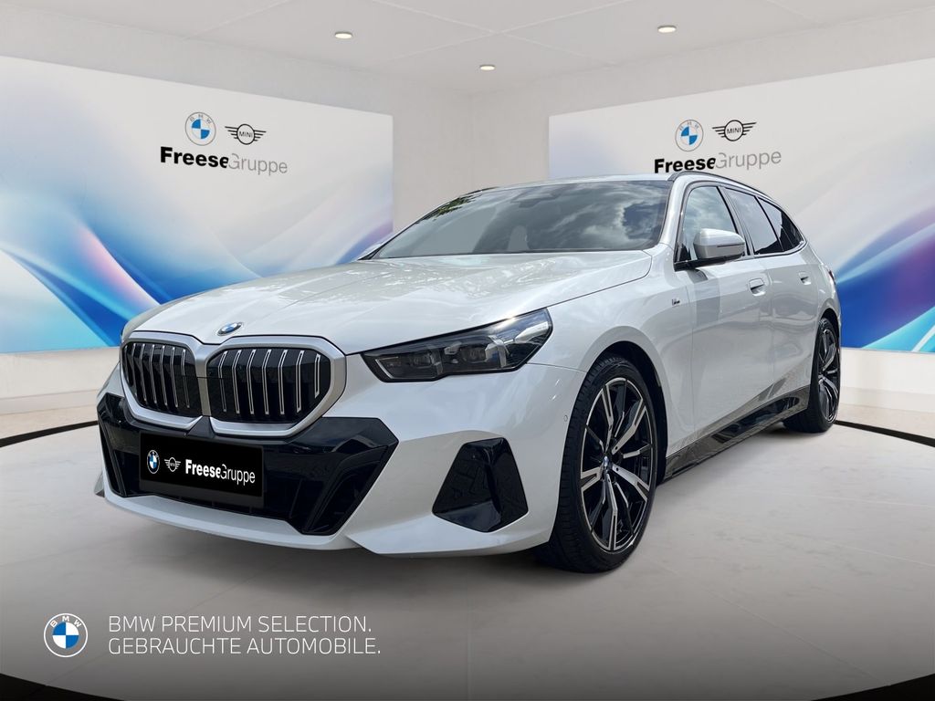 Bild des Angebotes BMW 520d xDrive Touring AHK 360° STANDHZ HEAD-UP RFK