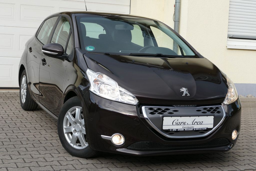 Bild des Angebotes Peugeot 208 1.4 eHDi Active AUTOMATIK/CHECKHEFT/PDC/NAVI