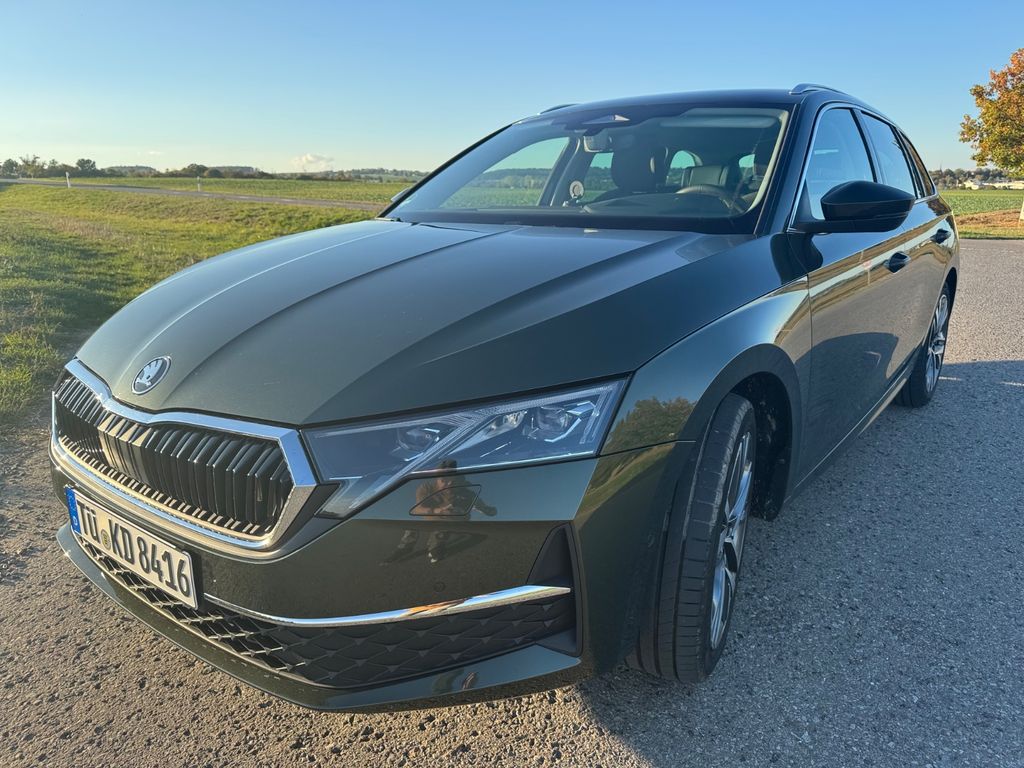 Bild des Angebotes Skoda Octavia 1.5 TSI MHEV 110kW DSG 130 J Premium