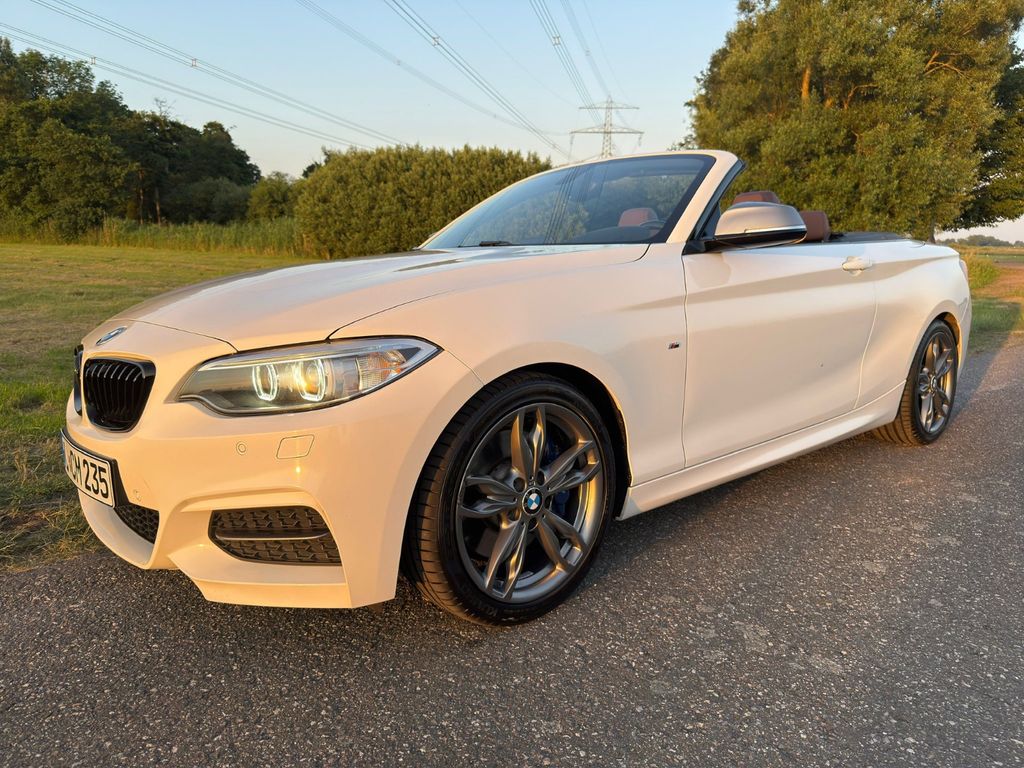 Bild des Angebotes BMW M235i Cabrio - Schalter