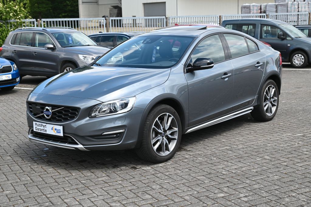 Volvo S60 Cross Country Summum AWD / Garantie