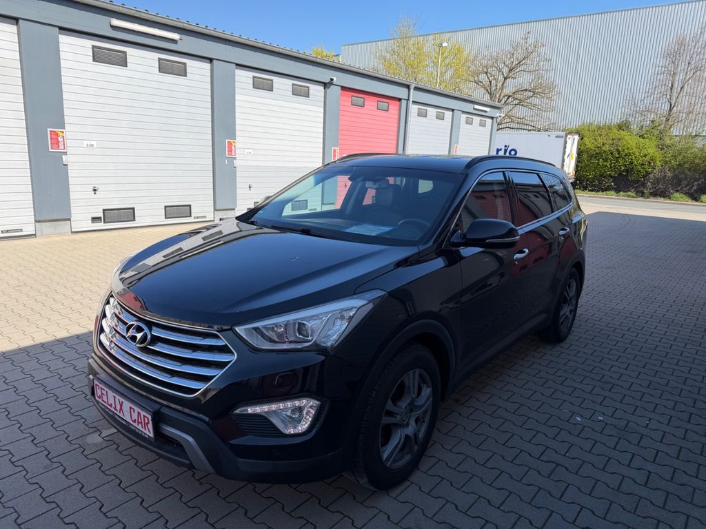 Bild des Angebotes Hyundai Grand Santa Fe Premium 4WD+Kamera+AHK+7 Sitzer