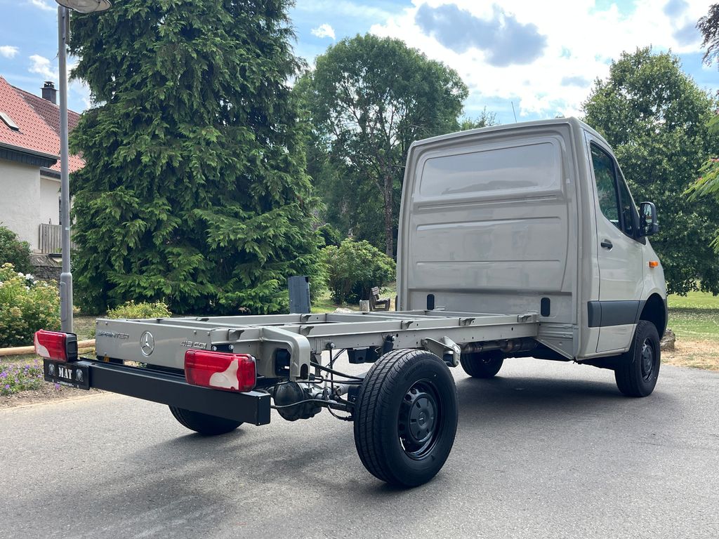 Mercedes-Benz SPRINTER 419 CDI 4X4 AUTOMATIK ACC LANE ASSIST