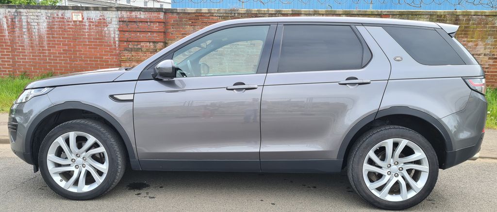 Bild des Angebotes Land Rover Discovery Sport TD4 132kW Automatik 4WD SE