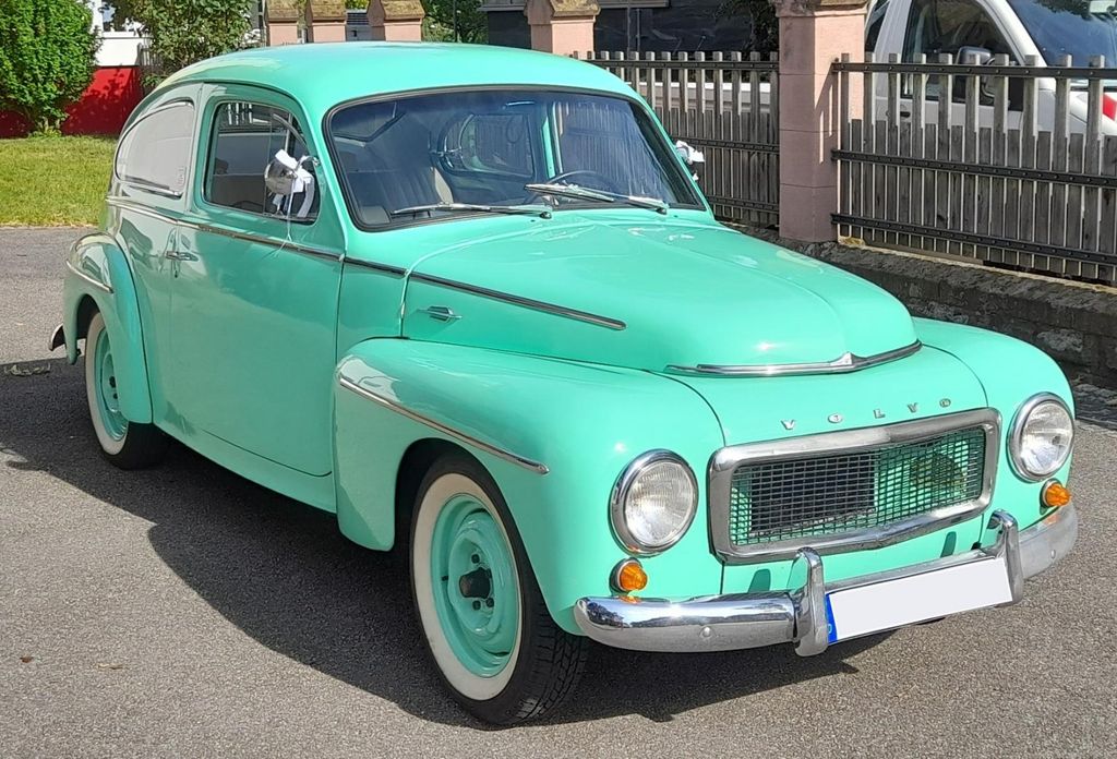 Bild des Angebotes Volvo PV544 Buckel