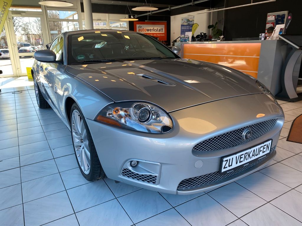 Bild des Angebotes Jaguar XK Coupe / Cabriolet 4.2 XKR Coupe