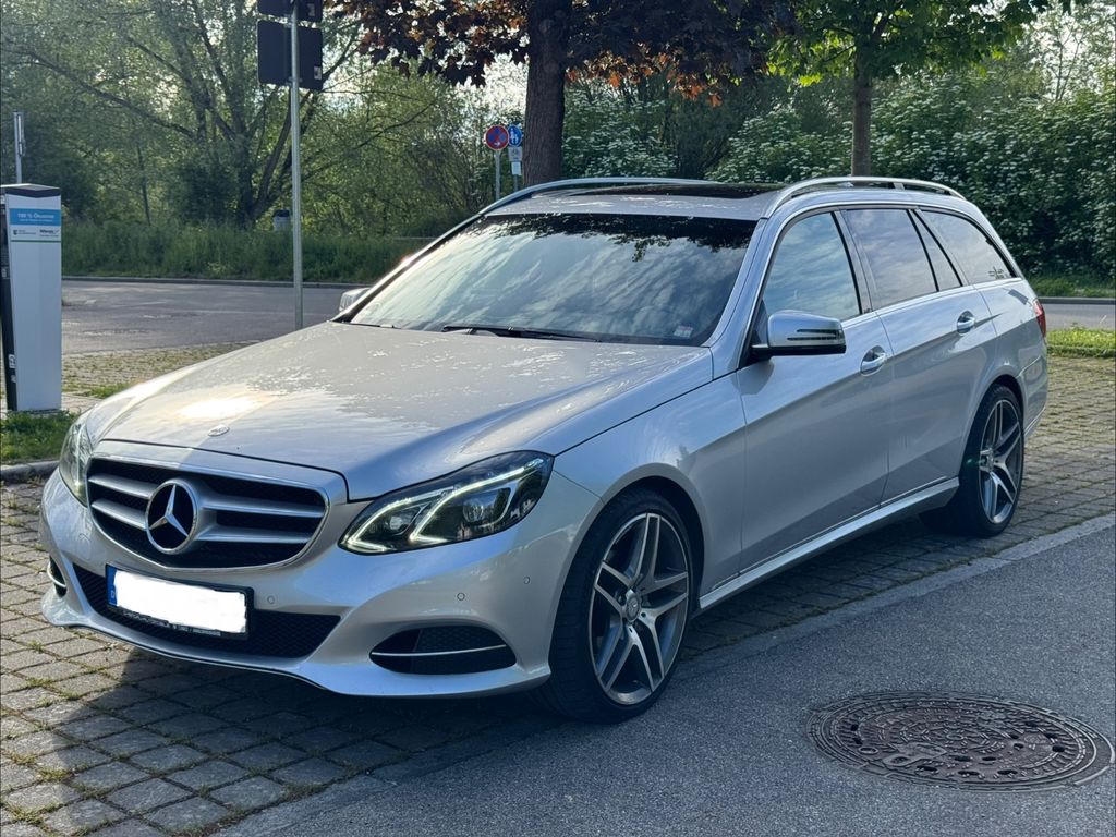 Bild des Angebotes Mercedes-Benz Mercedes Benz E220d W212