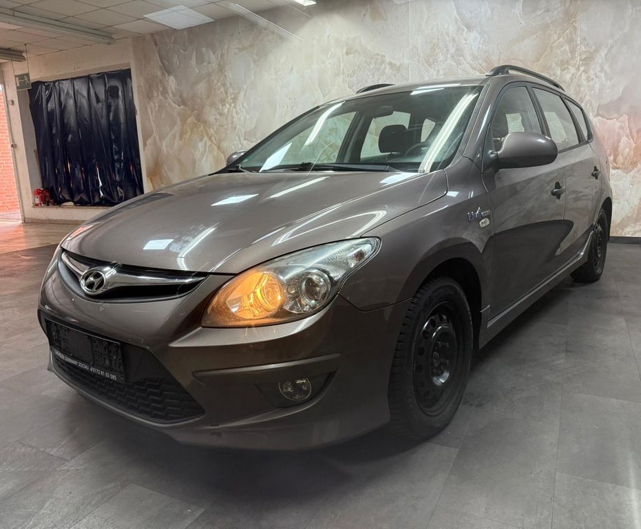 Hyundai i30+Tüv Au 06-2027+Kupplung Neu+
