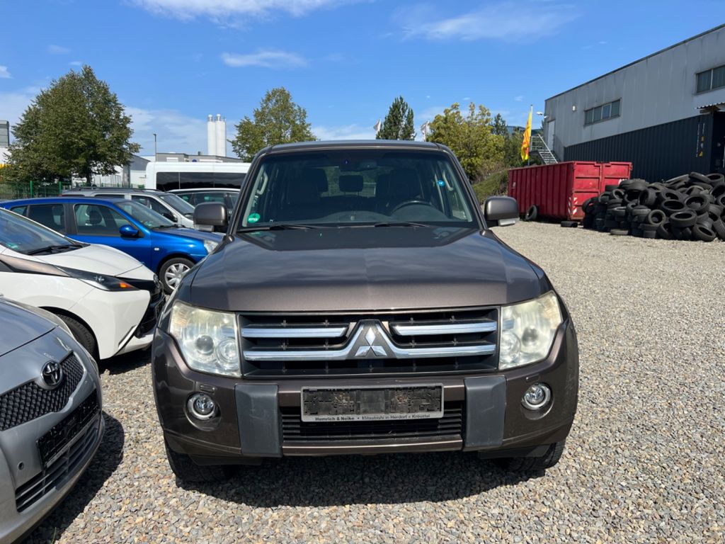 Bild des Angebotes Mitsubishi Pajero 3.2 DI-D Intense 7sitze Tüv 06/2028