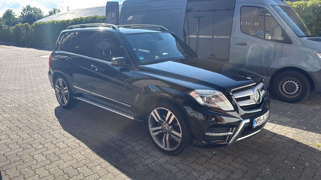 Bild des Angebotes Mercedes-Benz GLK 350 CDI 4MATIC AMG AUT PDC PANO TEMP KLIMA A
