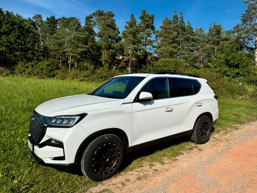 Ssangyong REXTON 2.2 Diesel e-XDi 220 Sapphire 4WD AT ...