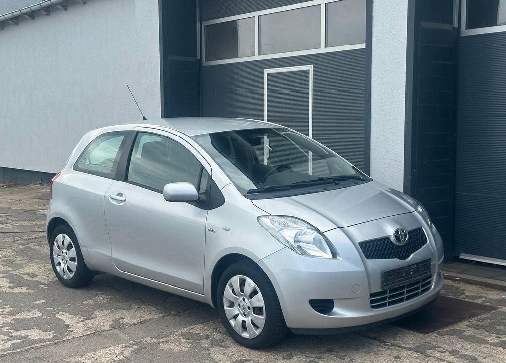 Bild des Angebotes Toyota Yaris Sol, 1.Hand, wenig Kilometer, TÜV 2028