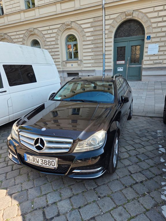 Bild des Angebotes Mercedes-Benz C 200 T AVANTGARDE mit ATM bei 122.000 km