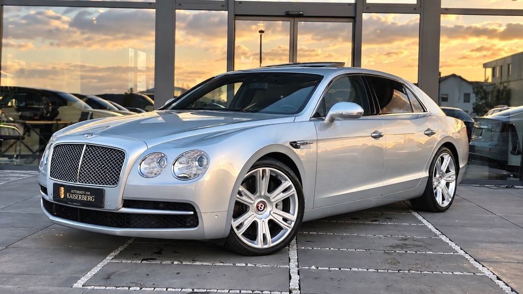 Bentley Flying Spur S V8 4.0L Mulliner Silver Storm