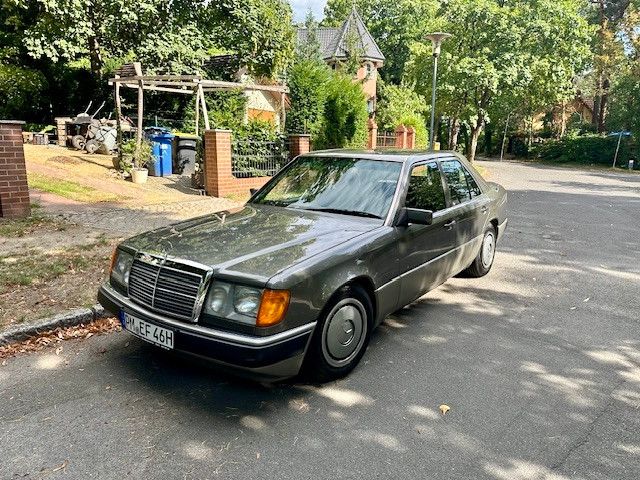 Bild des Angebotes Mercedes-Benz 230