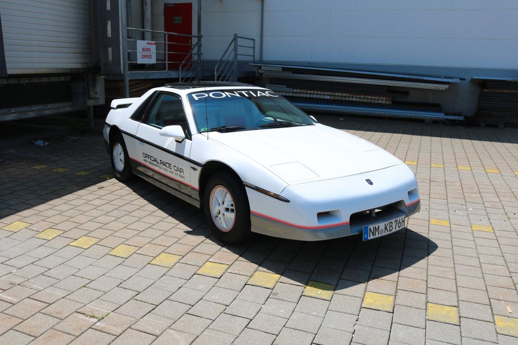 Bild des Angebotes Pontiac Indy Fiero