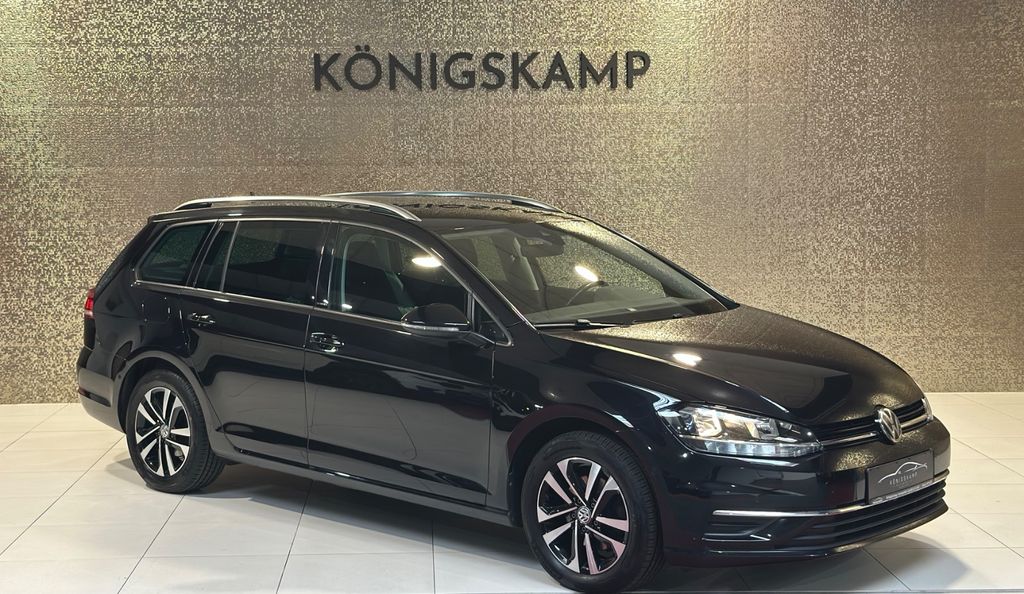 Bild des Angebotes Volkswagen Golf VII Variant 1.6 TDI * AHK * ACC * TÜV NEU *