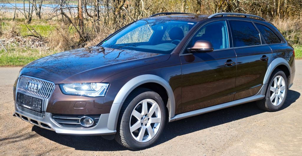 Bild des Angebotes Audi A4 Allroad Quattro 3.0 TDI 2.Hand B&O ACC