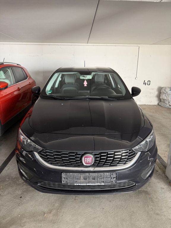Bild des Angebotes Fiat Tipo 1.6 MultiJet LOUNGE LOUNGE