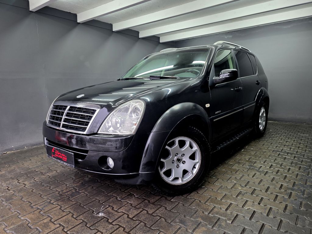 Ssangyong REXTON 2,7 AUTOMATIK, e.DACH, LEDER, XENON,R-KAM