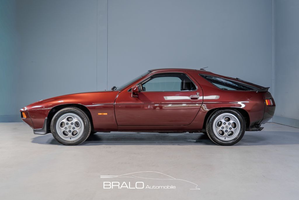 Bild des Angebotes Porsche 928 S, 2.Hd., deutsche Ausl.,Scheckheft