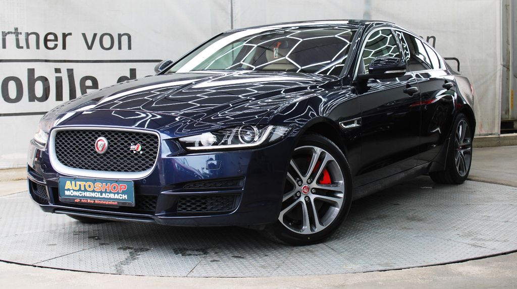 Bild des Angebotes Jaguar XE S Automatik *Tüv&Inspektion Neu*Pano*Meridian