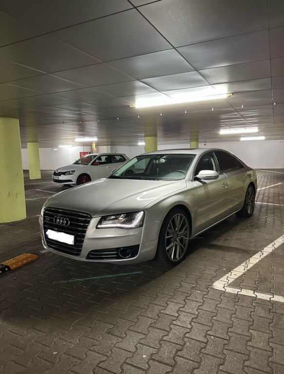 Bild des Angebotes Audi A8 4.2 TDI-STANDHEIZUNG/NIGHTVISION/KAMERA
