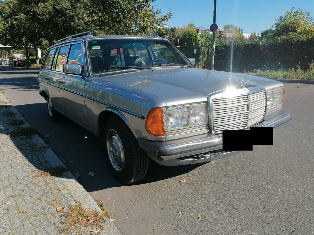 Bild des Angebotes Mercedes-Benz 300td Kombi H-Kennzeichen Klima Leder Automatik