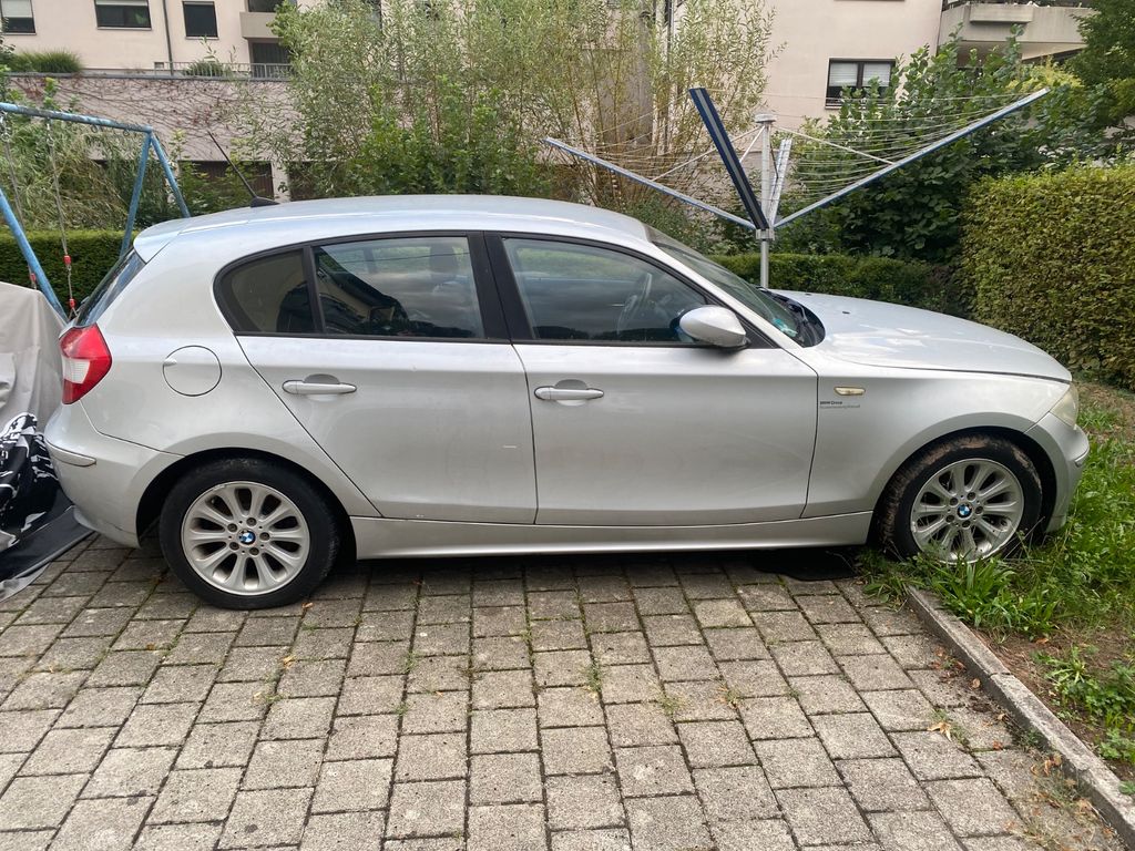 Bild des Angebotes BMW 120i - Neu eingebauter Motor