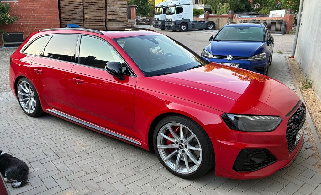 Bild des Angebotes Audi RS4 mit absoluter Vollausstattung und Garantie
