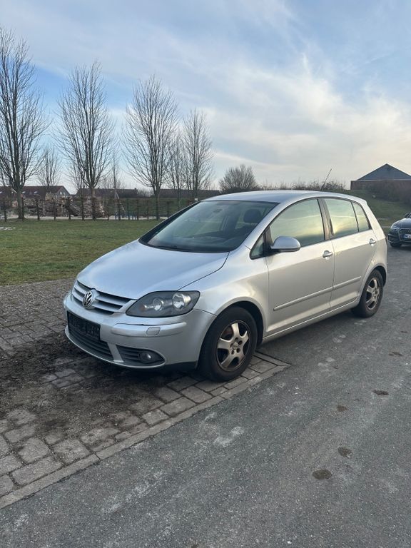 Bild des Angebotes Volkswagen Golf Plus 1.6 FSI Comfortline Comfortline