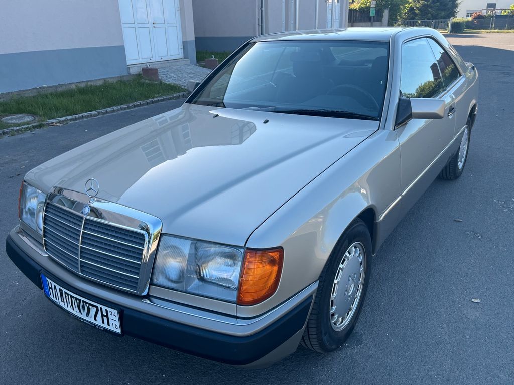 Bild des Angebotes Mercedes-Benz CE 300 erst 87.550 km